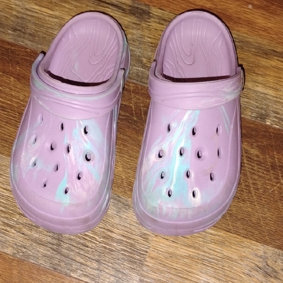 Girls Size 13 Shoes!!! - Picture 2 of 16